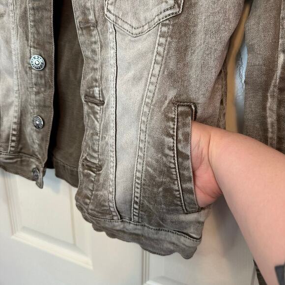 Levi’s Denim Trucker Jacket Size S Button Down Logo Pockets Grayish-Brown Casual - Picture 3 of 13